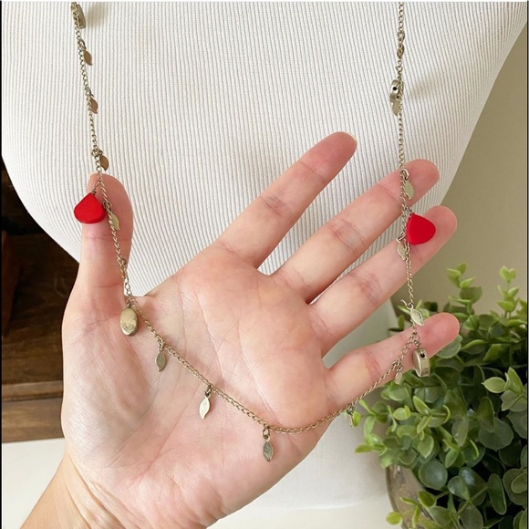 Beautiful Y2K Gold & Red American Eagle Necklace - Picture 3 of 4